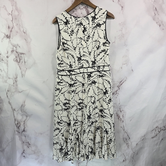 Talbots Dress Women 6 White Black Midi Tank Sleeveless Floral Flounce Hem Office - Picture 5 of 12